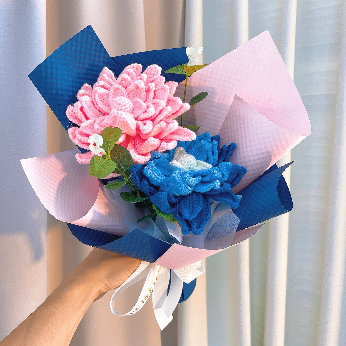 Hand Crochet Dahlia Bouquet - Hypoallergenic Artificial Pink & Blue Gradient Flowers, Gift Wrap - Allergy Free Home Decor for Wedding, Birthday, Anniversary, Mother’s Day