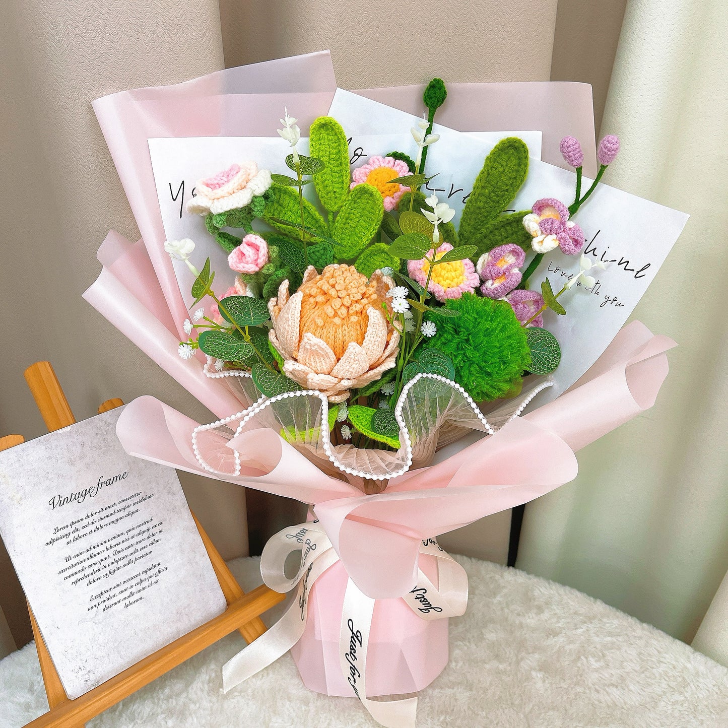 手作りかぎ針編み 花束 「プロテアと緑の祝福」手編みブーケ|枯れないお花|プロテア・セキチク・ユーカリ・コウシンバラ・コチョウラン 結婚記念日・誕生日ギフト 花粉症対策・アレルギー対応