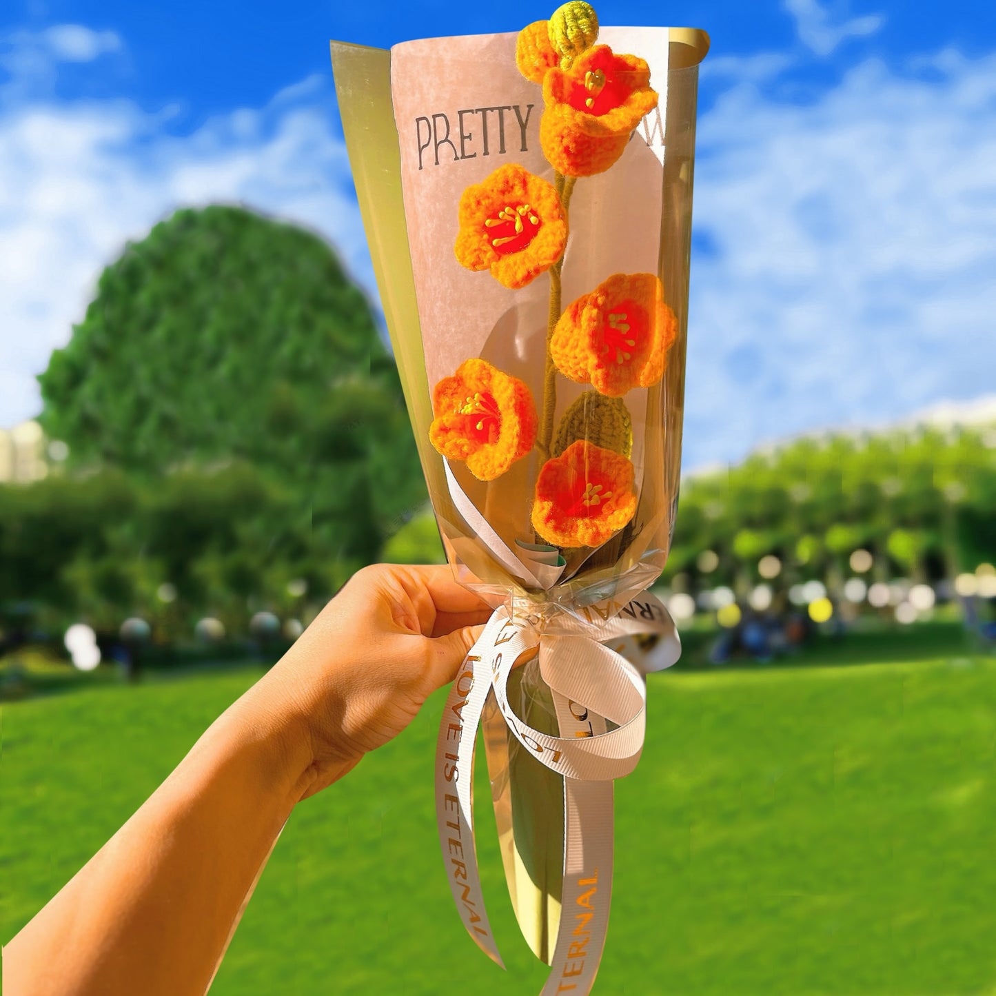 五月誕生花鈴蘭花束-手工鉤編單莖生日花