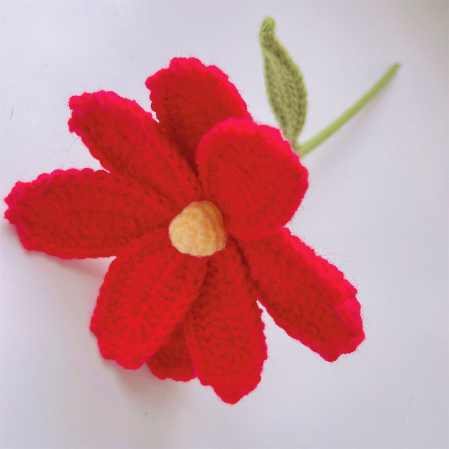 Handmade Crochet Cosmos Bipinnatus - Yarn Crafted, Home Decor, Gift Idea, Delicate and Charming, Symbolic Flower, Fall Decoration for Home