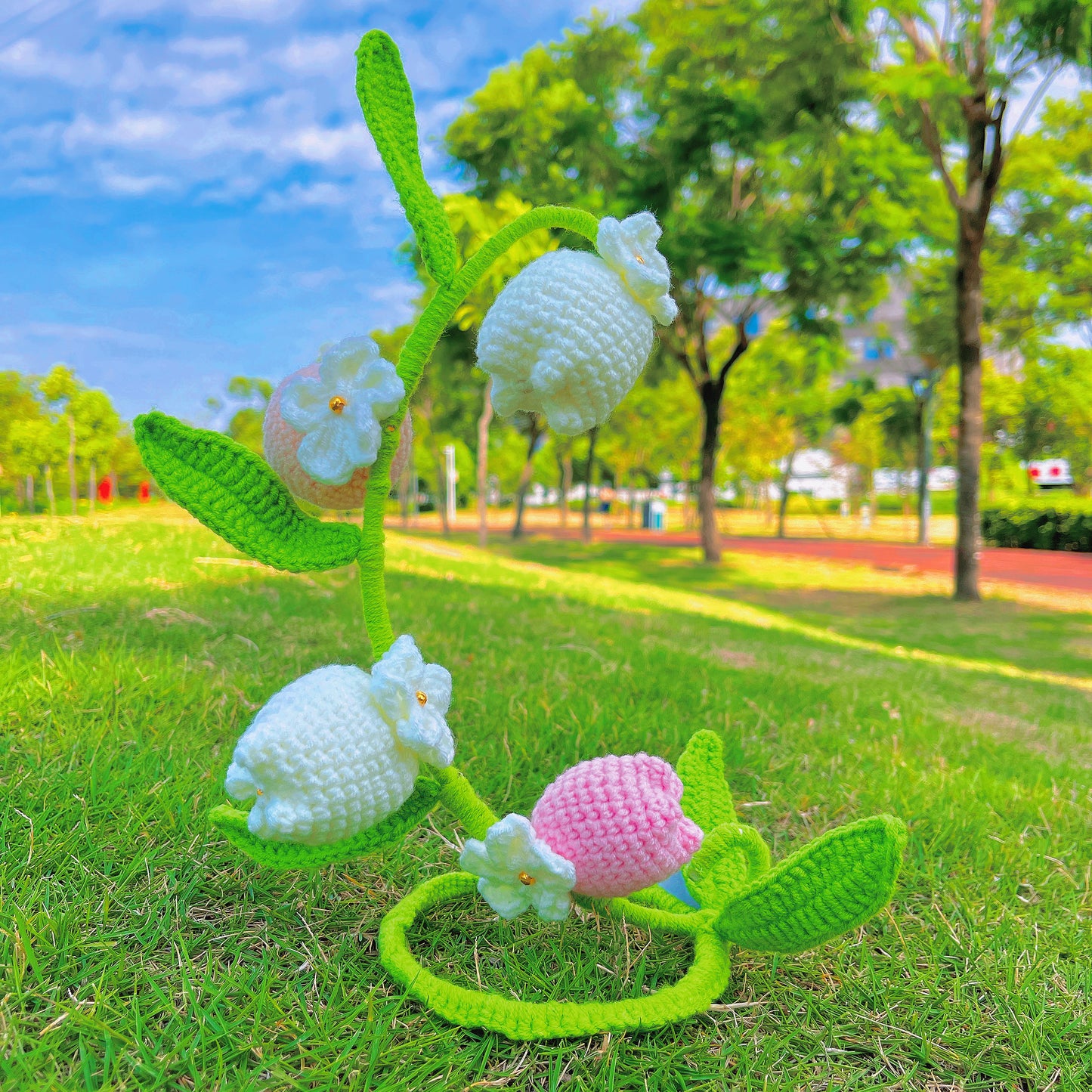 手編み「三日月と花のボヘミアンランプ」|LEDライト付き|秋の夜長のベッドサイドライトに|プレゼント・ギフト|ナイトライト 花粉症対策・アレルギー対応