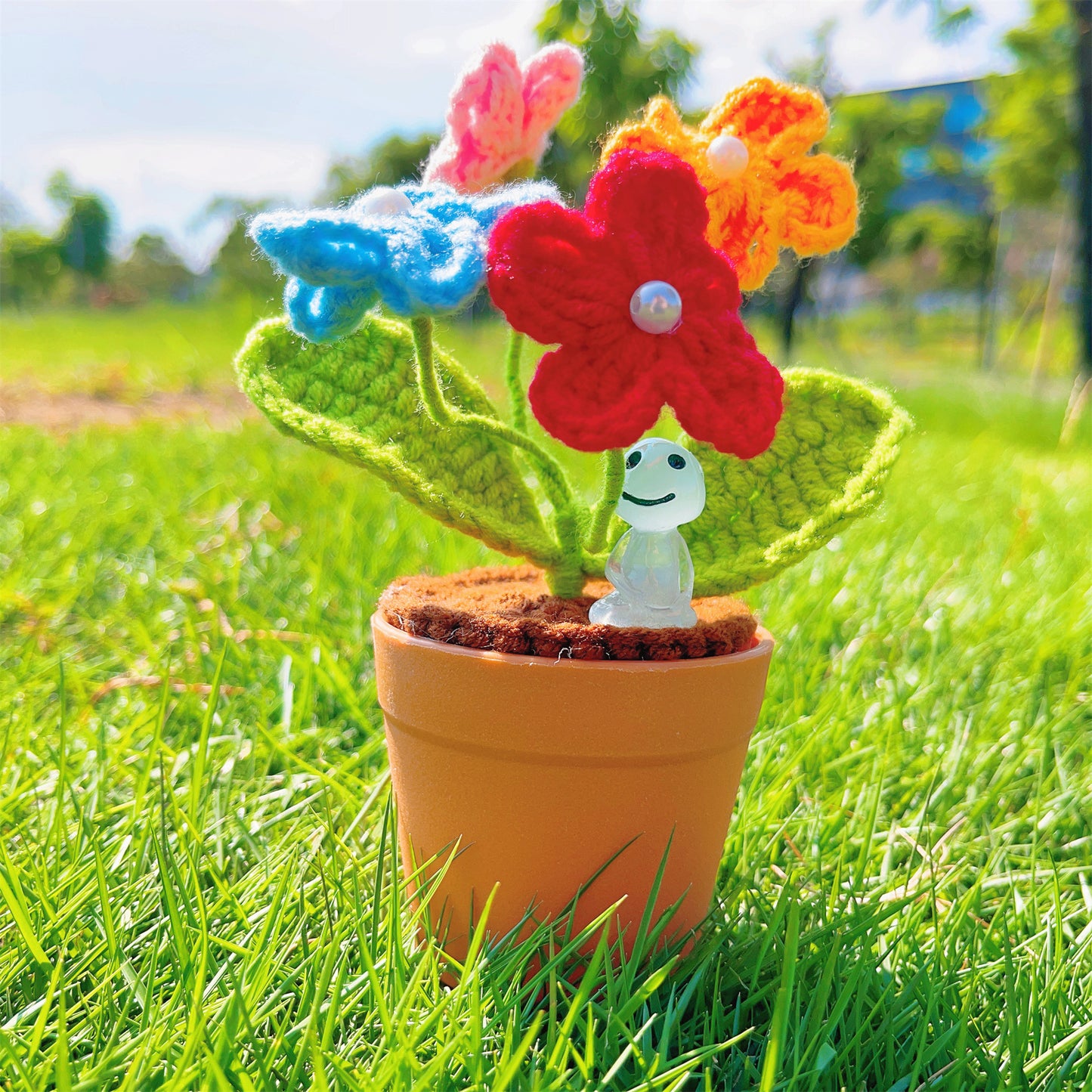 Handmade Crochet Forget-Me-Not Plant - Realistic Faux Flower - Unique Home Decor - Plant Lovers - Handcrafted - Unique Wedding Gift