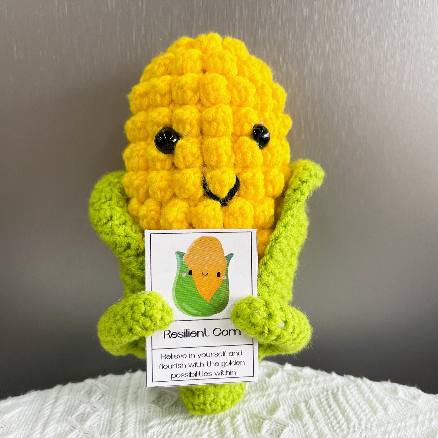 手工精製、韌性十足的玉米毛絨玩偶(附正能量語錄)——家居、辦公室或特殊活動的獨特裝飾亮點——樸實鄉村風玉米手工藝品
