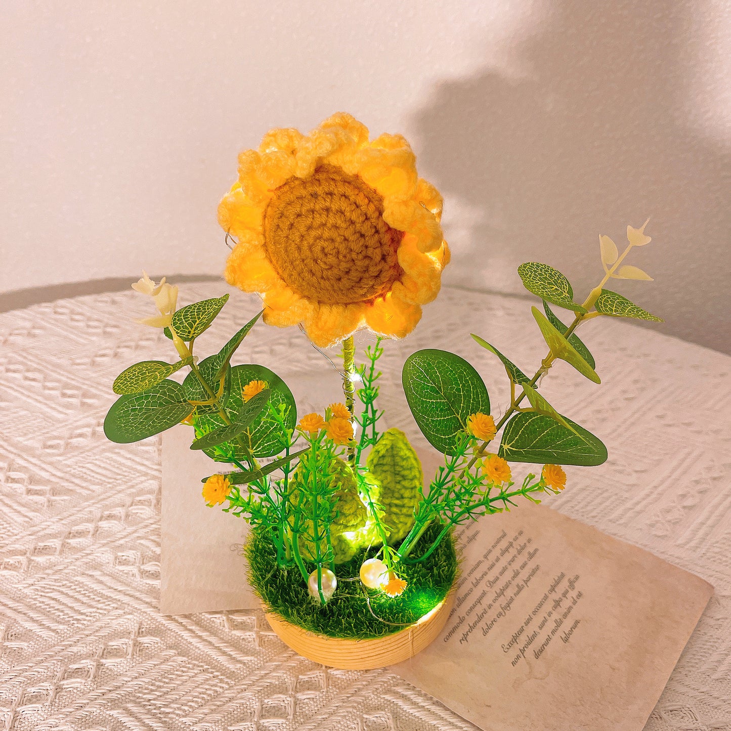 手編み「お花が灯す、温もり」ナイトライト|ひまわり・バラ|癒しのギフト・プレゼント 花粉症対策・アレルギー対応