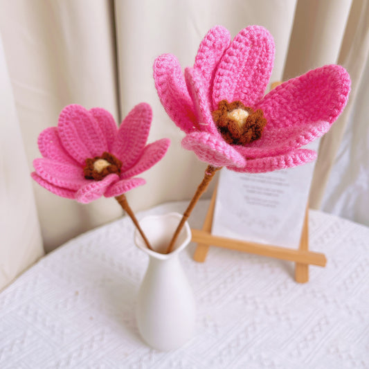 手工鉤織粉潤木蘭花