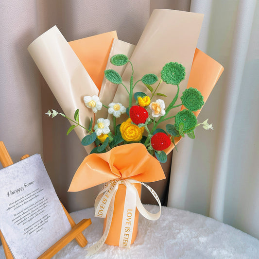 手工鉤針草莓包裝花束 - 情人節禮物、女友生日禮物、週年紀念禮物、妻子禮物、特別禮物