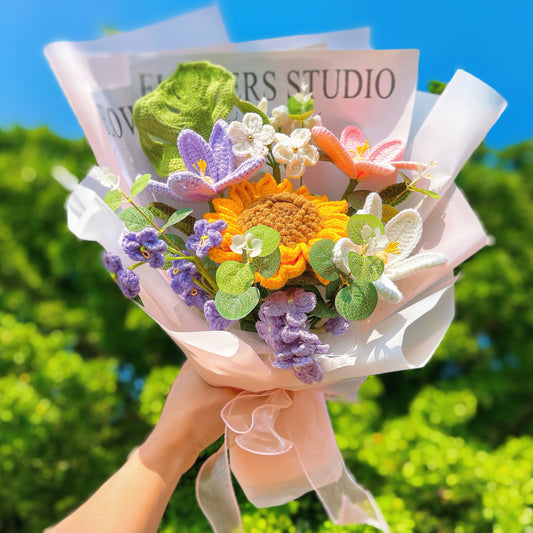 「歡樂與銘記」花束——向日葵、勿忘我、鬱金香|適合婚禮、生日、週年慶及家居裝飾的手工鉤針過敏友好禮物