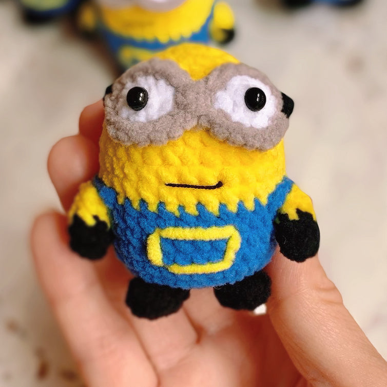 手工鉤針花束-向日葵、藍色鬱金香、黑玫瑰、畢業低過敏禮物