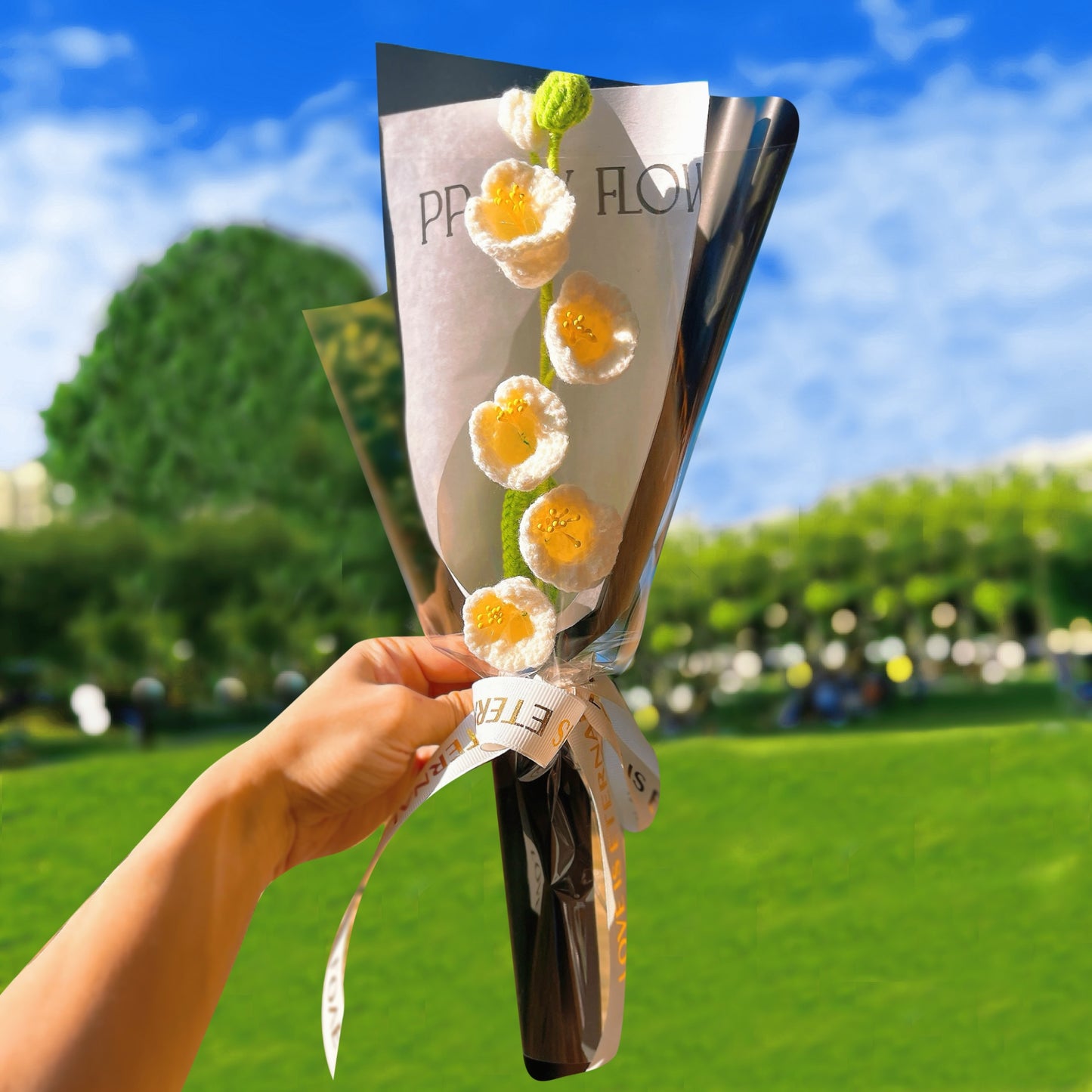 五月誕生花鈴蘭花束-手工鉤編單莖生日花