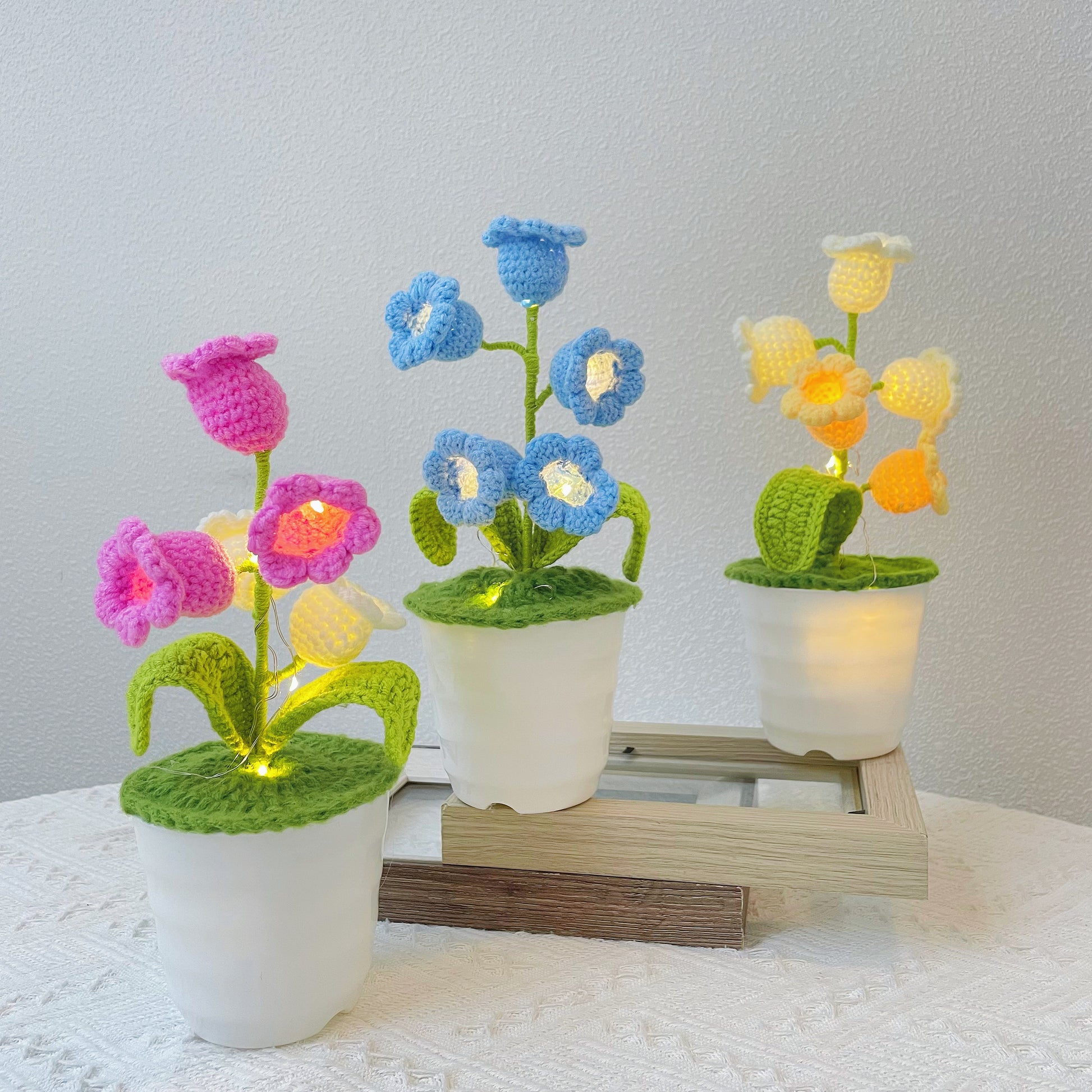 Crochet Lily Orchid Potted Plant LED Lamp - Mother's Day Chrismas Gift Exchange Secret Santa