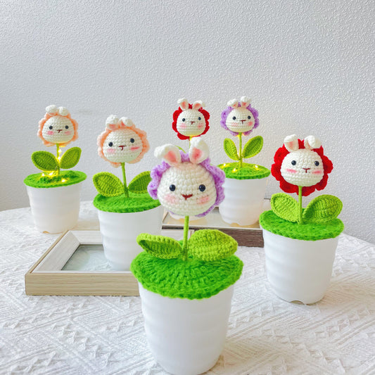 手工鉤針編織兔子頭植物盆栽 - 萌趣動物造型花器 - 迷人居家裝飾 - 送孩童與動物愛好者的完美禮物 - 手工匠心打造