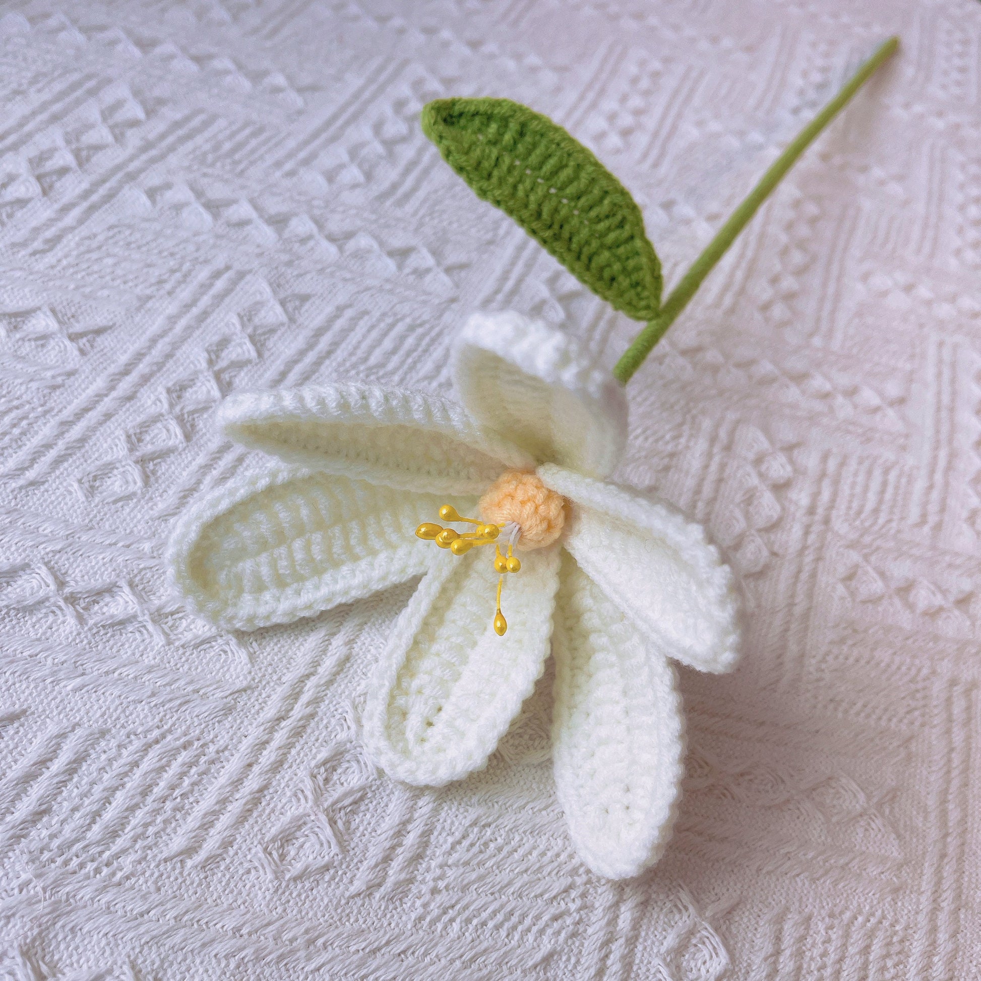 Handmade Crochet Tulip Flowers - Yarn Crafted, Home Decor, Gift Idea, Floral Arrangement, Symbolic Flower, Floral Accents, Bouquet Flowers