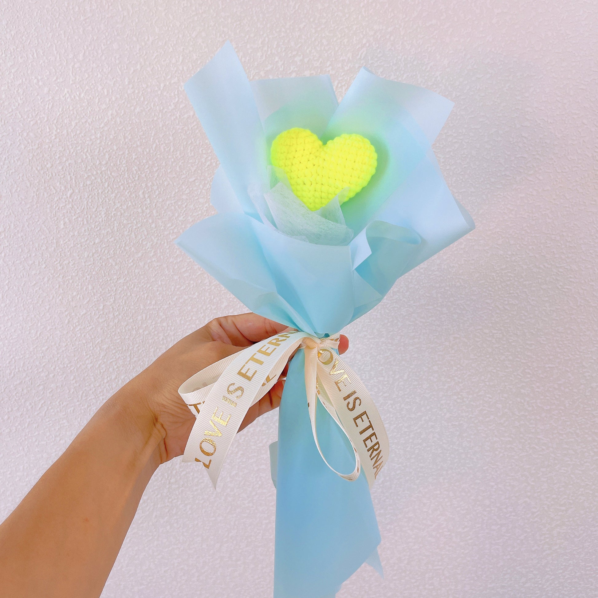 Handmade Crochet Heats Wrapped Bouquet - Valentine's Day Gift, Birthday Gifts for Girlfriend, Anniversary, Gift for Wife, Eternal Flower