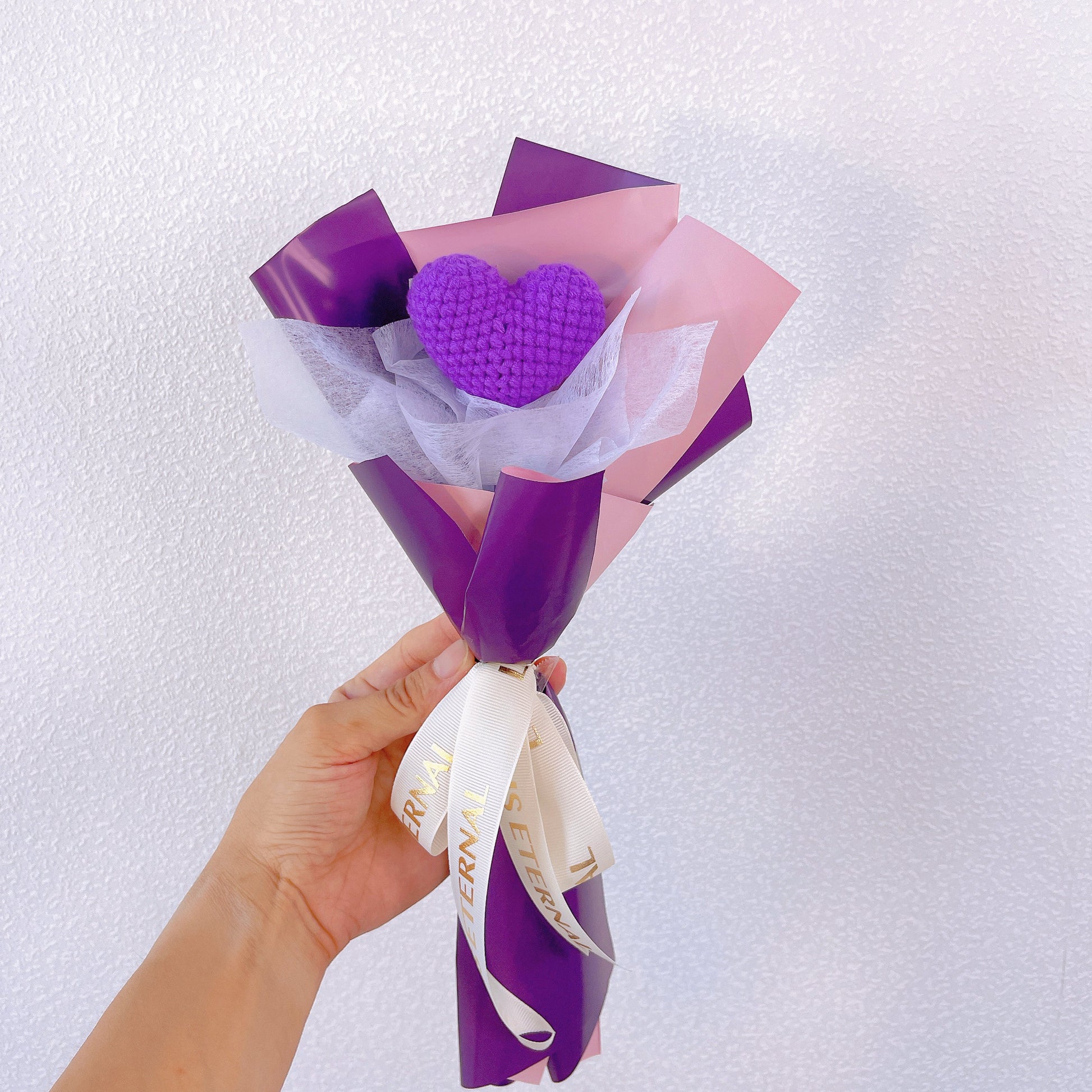 Handmade Crochet Heats Wrapped Bouquet - Valentine's Day Gift, Birthday Gifts for Girlfriend, Anniversary, Gift for Wife, Eternal Flower