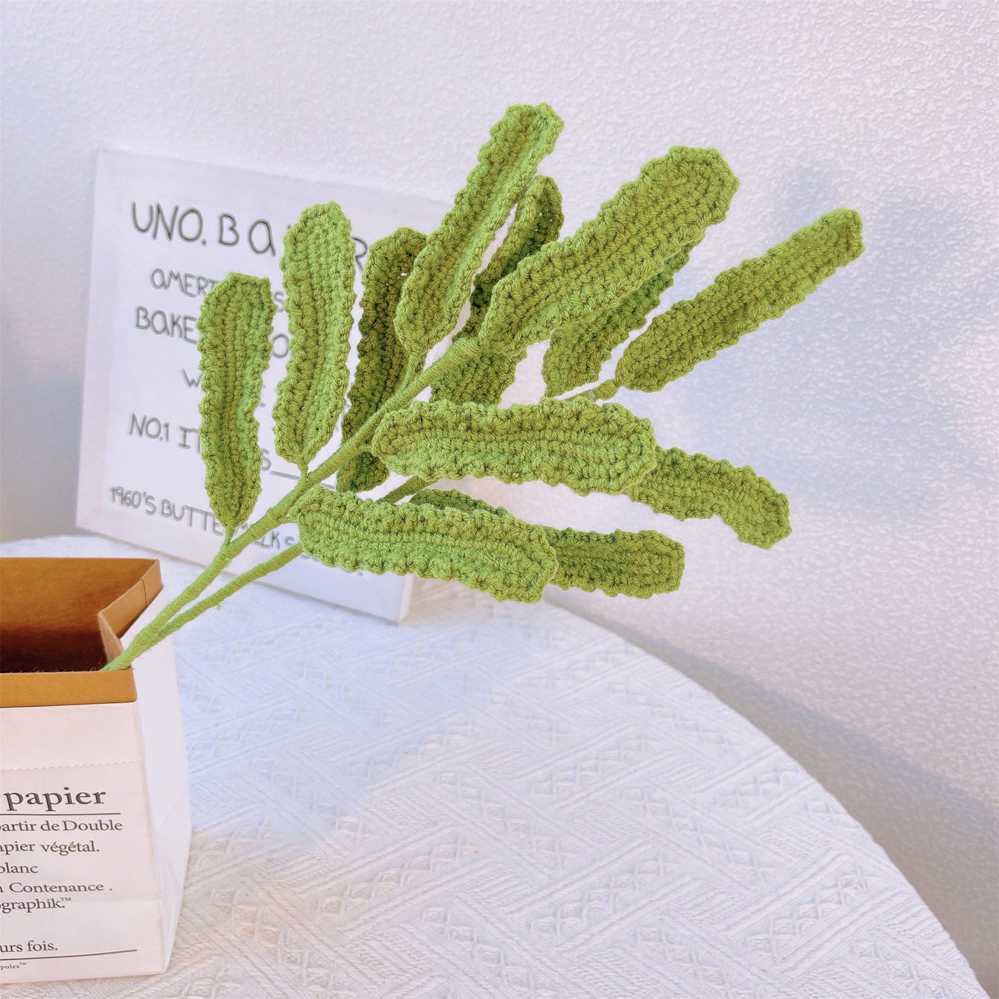 Handmade Crochet Daisy Leaves Delight Plant Stake for Home Decoration and DIY Plant Crafts - Centerpiece, Workspace, Flower Arrangement