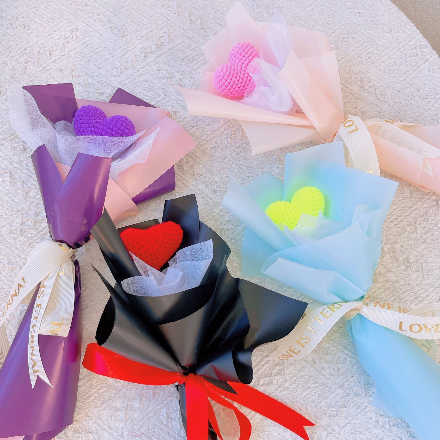 Handmade Crochet Heats Wrapped Bouquet - Valentine's Day Gift, Birthday Gifts for Girlfriend, Anniversary, Gift for Wife, Eternal Flower