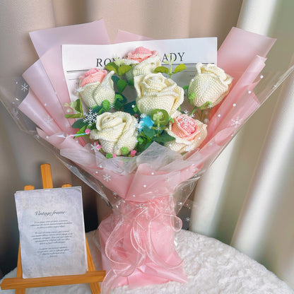 Mazzo di rose ipoallergeniche fatti a mano - Rose ombré rosa, fiocchi di bambola e eucalipto - Un pensieroso regalo per gli amanti delle rose con allergie al polline e febbre da fieno