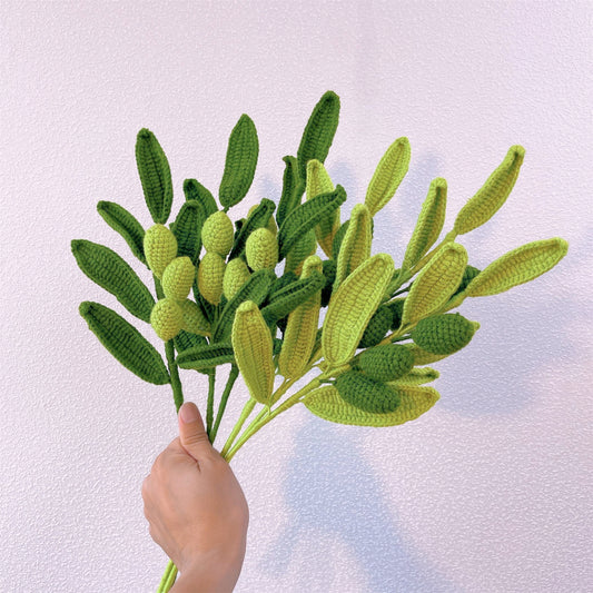 Oasi Mediterranea: Foglie di Olivo Fatte a Mano a Maglia con Palo per Olive per una Decorazione Naturale del Giardino