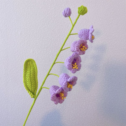 Palo Fatto a Mano con Mughetto per Decorazione del Giardino e Sostegno delle Piante - Artigianato a Maglia a Uncino, Purezza, Innocenza, Umidità, Significato del Fiore
