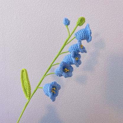 Palo Fatto a Mano con Mughetto per Decorazione del Giardino e Sostegno delle Piante - Artigianato a Maglia a Uncino, Purezza, Innocenza, Umidità, Significato del Fiore