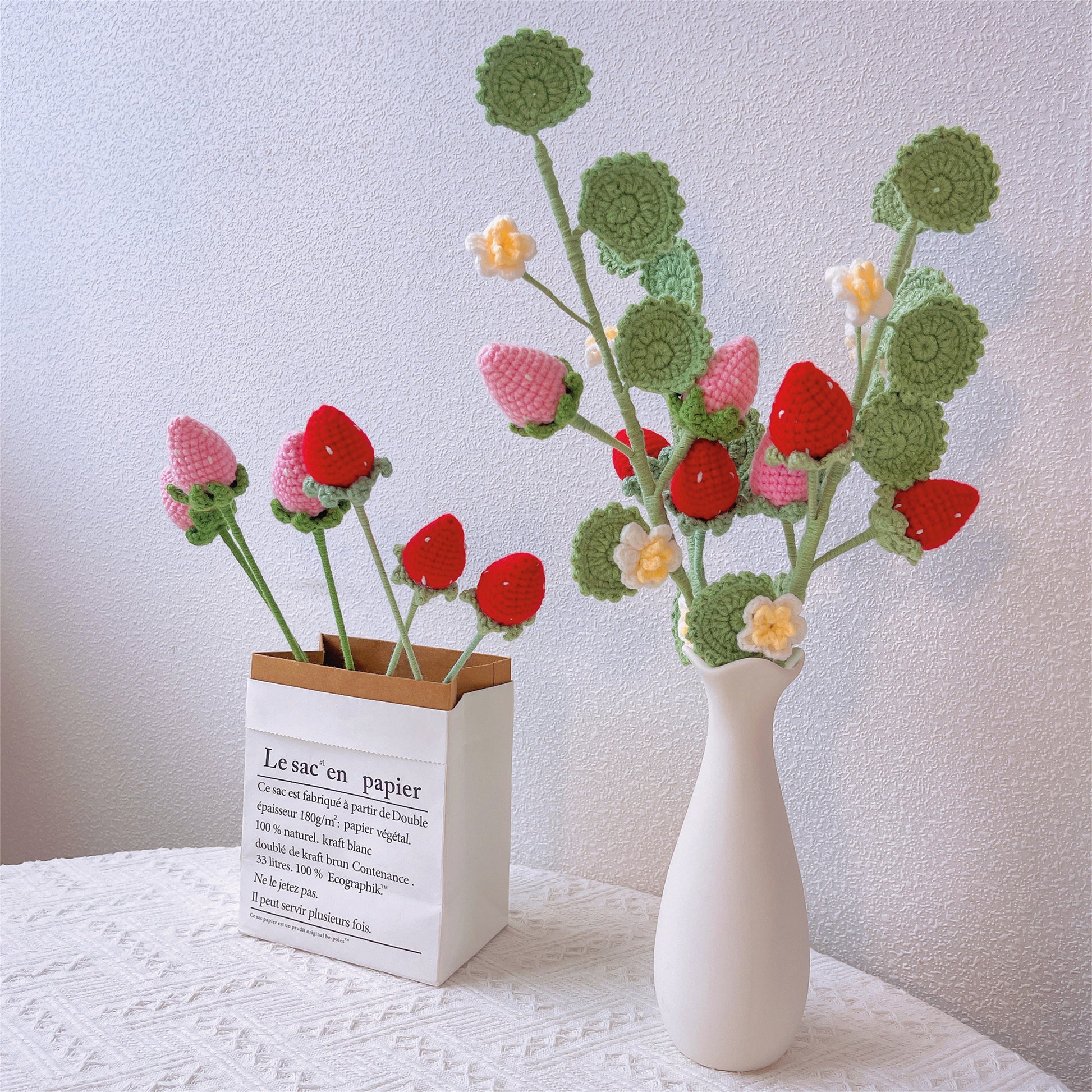 Handgefertigte Erdbeer-Häkeltopfpflanze – süße Heimdekoration