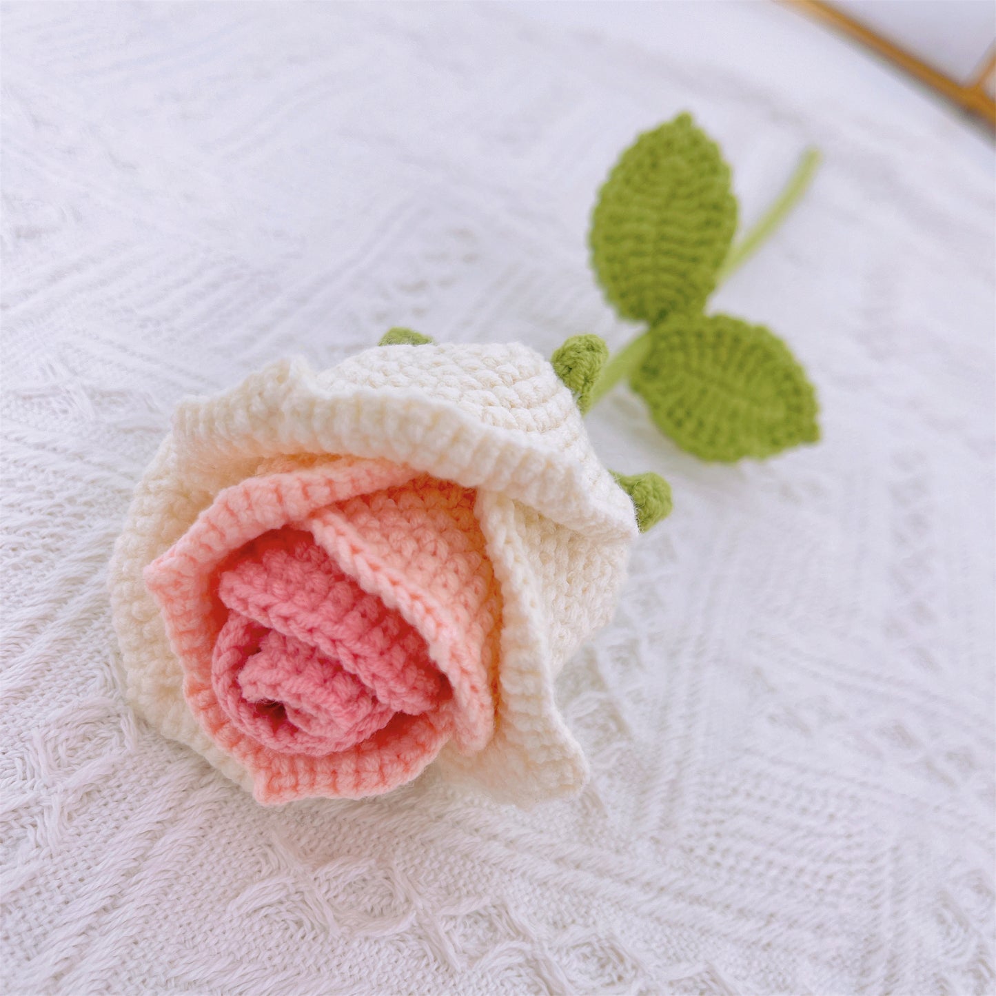 Mazzo di rose ipoallergeniche fatti a mano - Rose ombré rosa, fiocchi di bambola e eucalipto - Un pensieroso regalo per gli amanti delle rose con allergie al polline e febbre da fieno