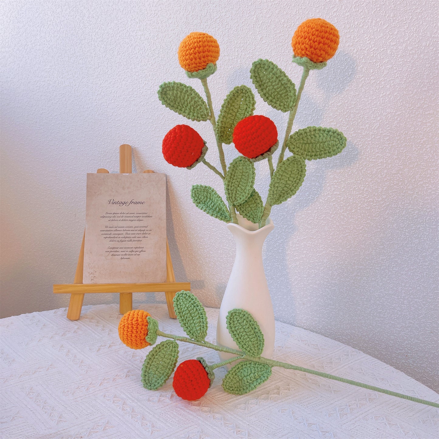 Virtuoso di Mandarino: Palo per Mandarino Fatto a Mano a Maglia per una Decorazione Gioiosa del Giardino
