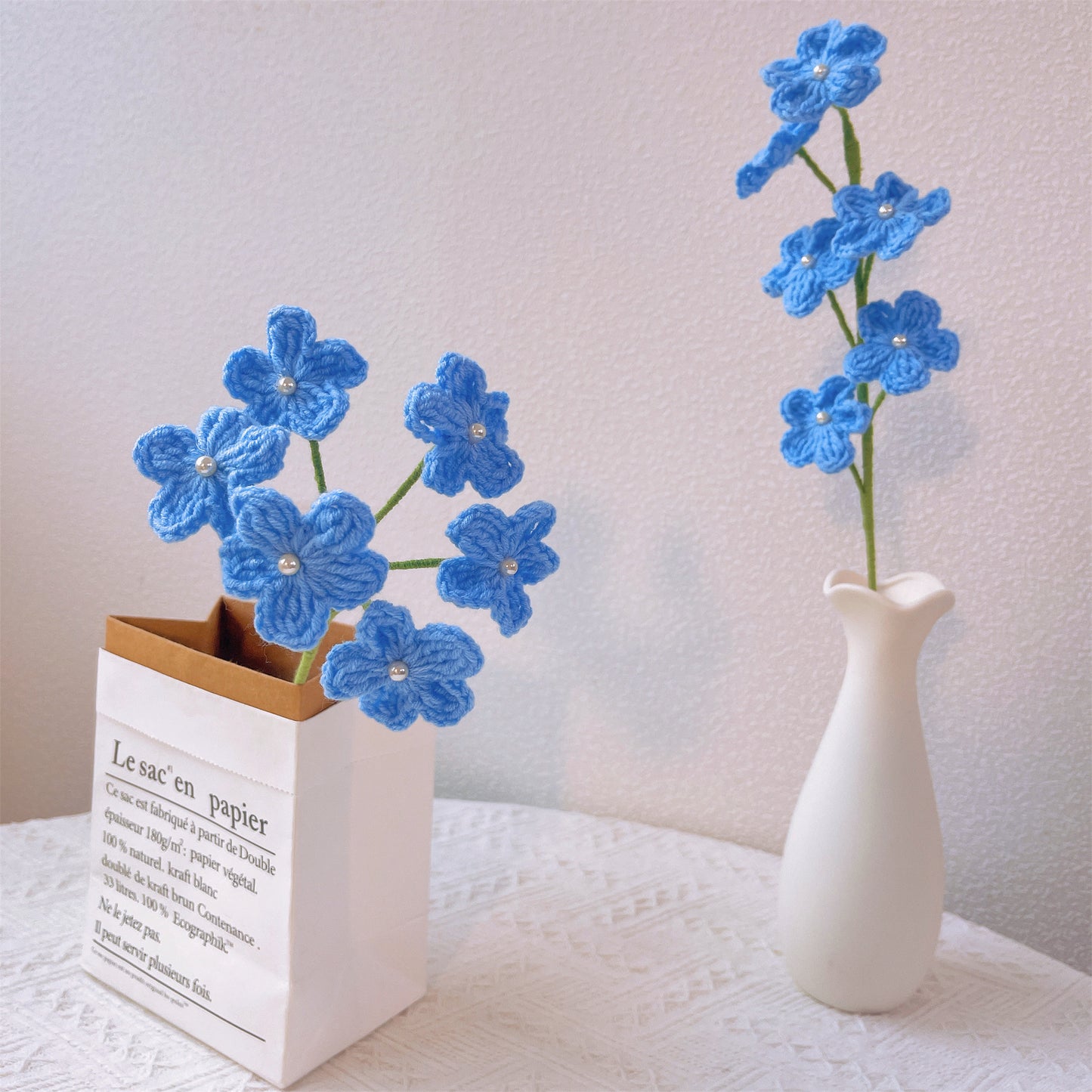 Gehäkelte Vergissmeinnicht-Strickblumen – Blumenstrauß, Blumen für Vase, Tischdekoration, Herzstück, Hochzeitsdekoration, einzigartiges Dekor