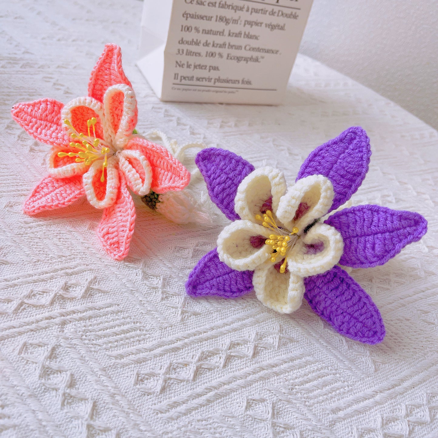 Ornamento appeso a maglia Colorado Blue Columbine