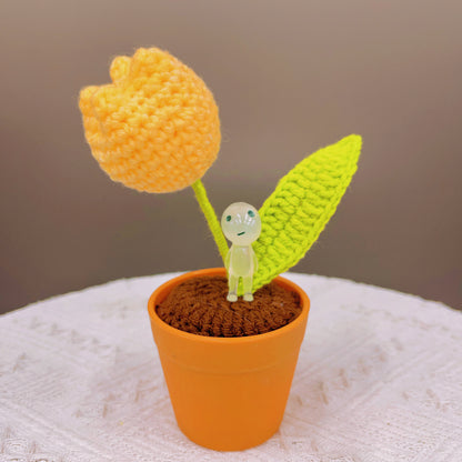 Pianta di tulipano a maglia fatta a mano - Finto fiore realistico - Decorazione unica per la casa - Regalo perfetto per gli amanti delle piante - Fatto a mano su misura