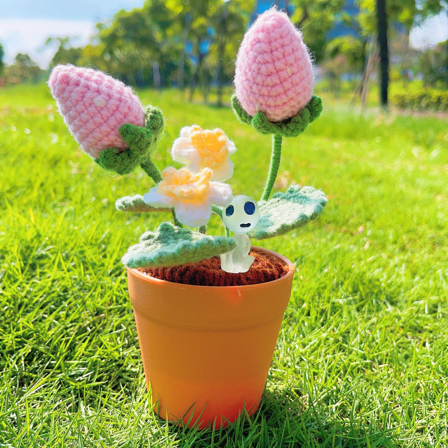 Handmade Strawberry Crochet Pot Plant - Adorabile Decorazione per la Casa - Regalo Perfetto per gli Amanti delle Piante - Pianta Falsa Realistica con una Luce Morbida - Realizzata a Mano