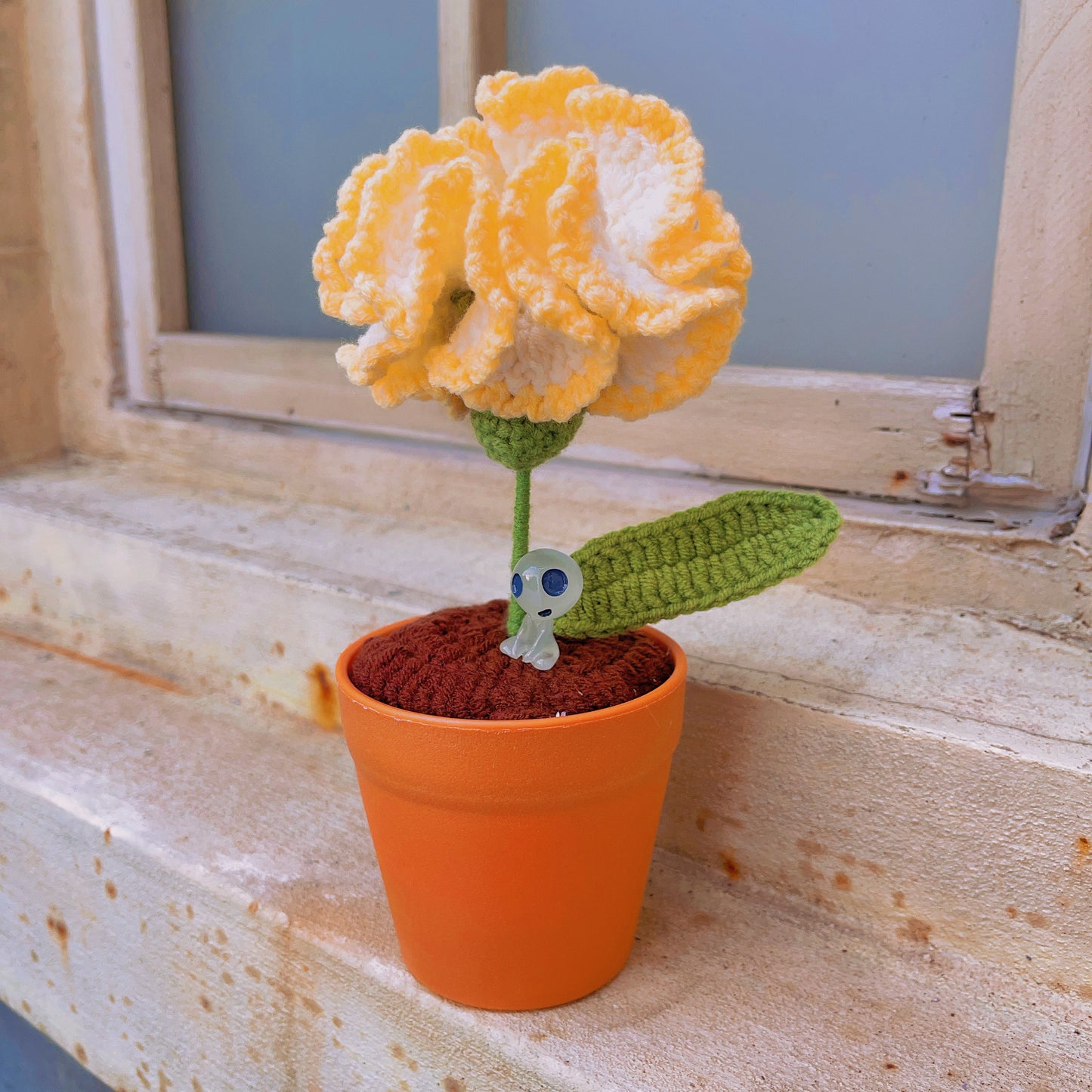 Planta de claveles tejida a mano - Falsa flor realista - Decoración única para el hogar - Regalo perfecto para los amantes de las plantas - Hecha a mano