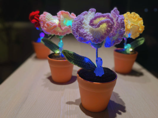 Fioritura a mano a maglia - Finto fiore realistico - Decorazione unica per la casa - Regalo perfetto per gli amanti delle piante - Realizzato a mano