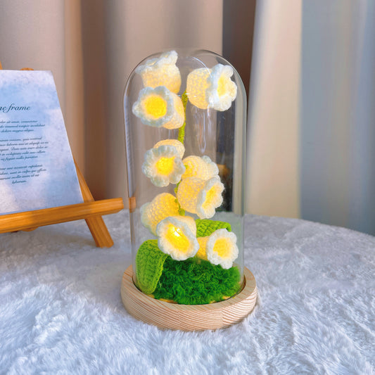 Lampa a pendaglio a mano a maglia luminescente con giglio delle valli e paralume in vetro