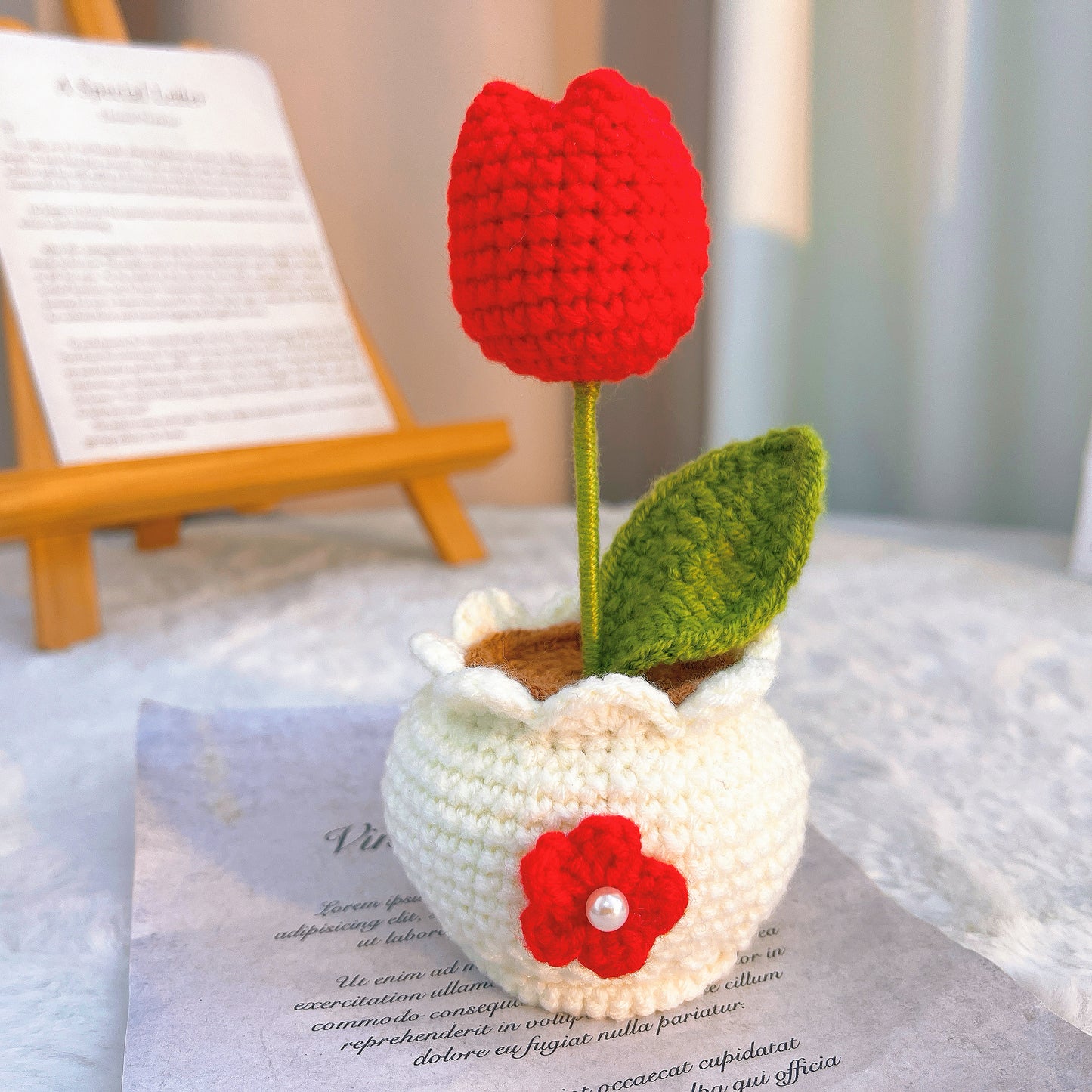 手作りかぎ針編み 「春を待つチューリップ」手編みプランター｜選べる5色｜ピンク・パープル・イエロー・ブルー・ミント｜ホームデコレーション・誕生日・記念日・新築祝いギフトに