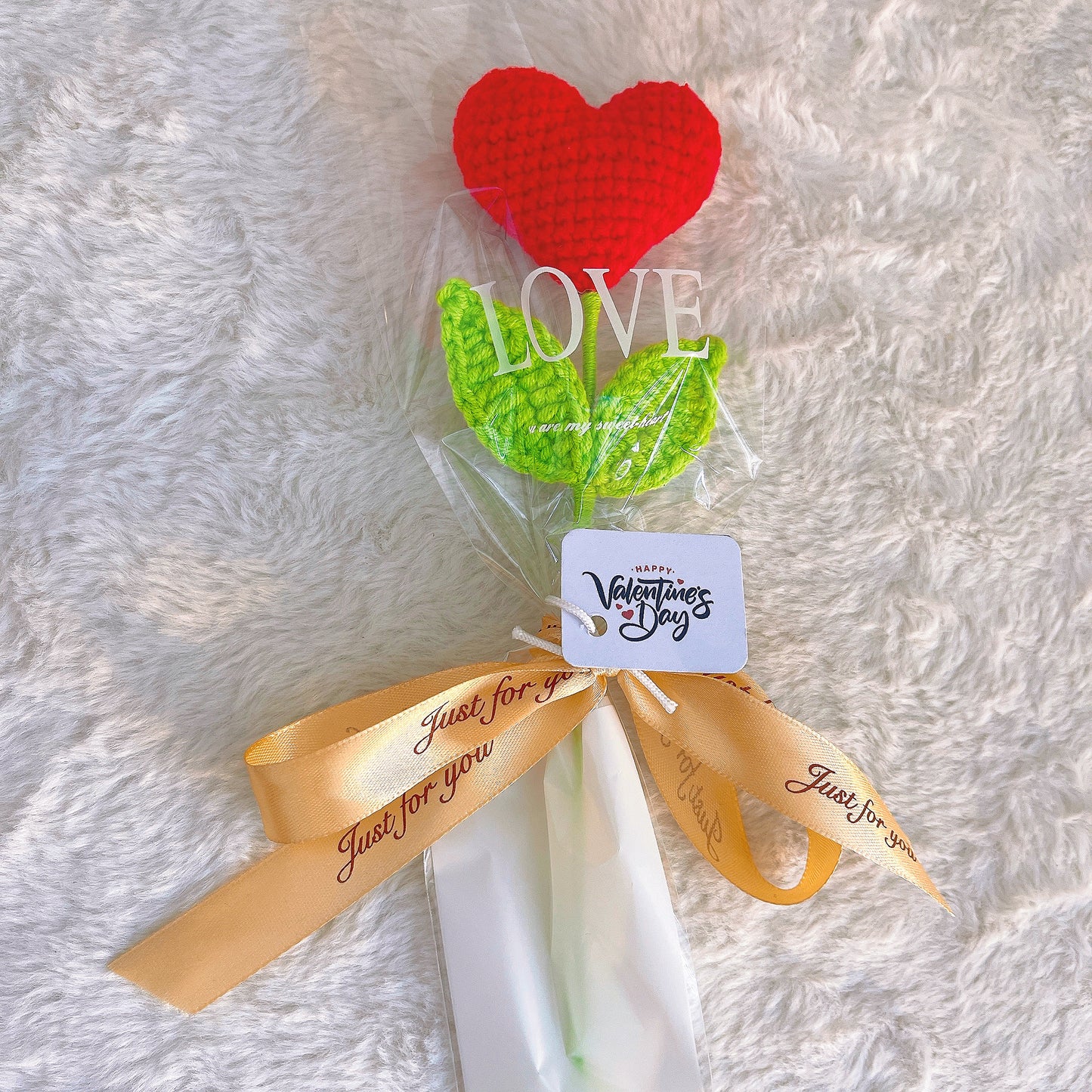 Hand Crochet Single Stem Heart Succulent Flower - with Customizable "Happy Valentine's Day" Card, Custom Message & Colors (Pink, Purple, Yellow) - Hypoallergenic Romantic Gift for Girlfriend, Wife, Her