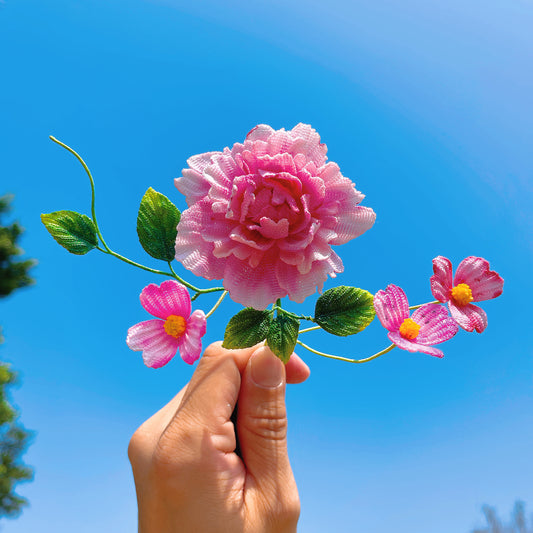 [Limited] Handmade Micro Crochet Hand Dyed Pink Rose Arrangement with Daisies in Vase, Miniature Flowers, One-of-a-Kind Textile Yarn Plants for Home Office Table Decor - The Bloom Crafter