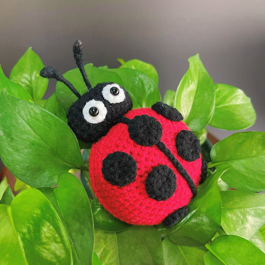 Handmade Crochet Ladybug Amigurumi – Lively Eyes & Realistic Antennae – Lifelike & Detailed – Fits Any Bouquet – Allergy-Friendly Alternative to Fresh Flowers – Perfect Gift for Weddings, Mother's Day, Valentine's Day, Spring, Birthdays, Get Well Soon - The Bloom Crafter