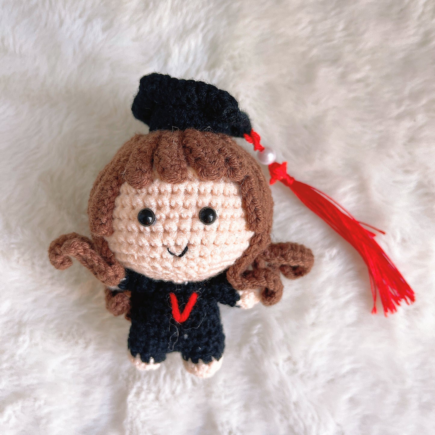 Handmade Crochet Graduation Doll Plushie – Boy and Girl Customizable Mini Amigurumi Figures for Bouquet Add-On or Keychain Attachment &nbsp;Perfect Gift for Graduation, Commencement, – Allergy-Free, Eco-Friendly Crochet Keepsake