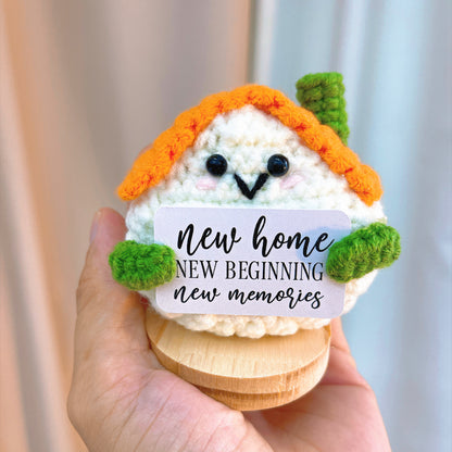 Handmade Crochet House Warming Gift Plushie with Wooden Base, Supports Customized Personalized Text, New Home Blessing