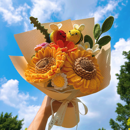 Rainbow Sunlit Serenade Crochet Flower Bouquet – Handmade Sunflower, Colorful Bees, Forever Flowers Gift for Birthday, Valentine's Day, Mother's Day, Anniversary, Wedding, Graduation, Christmas