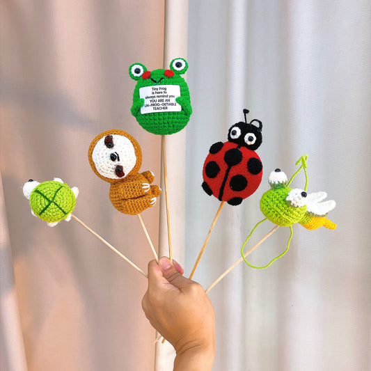 Crochet Bouquet Add on Handmade Frog, Sloth, Turtle, Ladybug, Firefly – DIY Bouquet - The Bloom Crafter