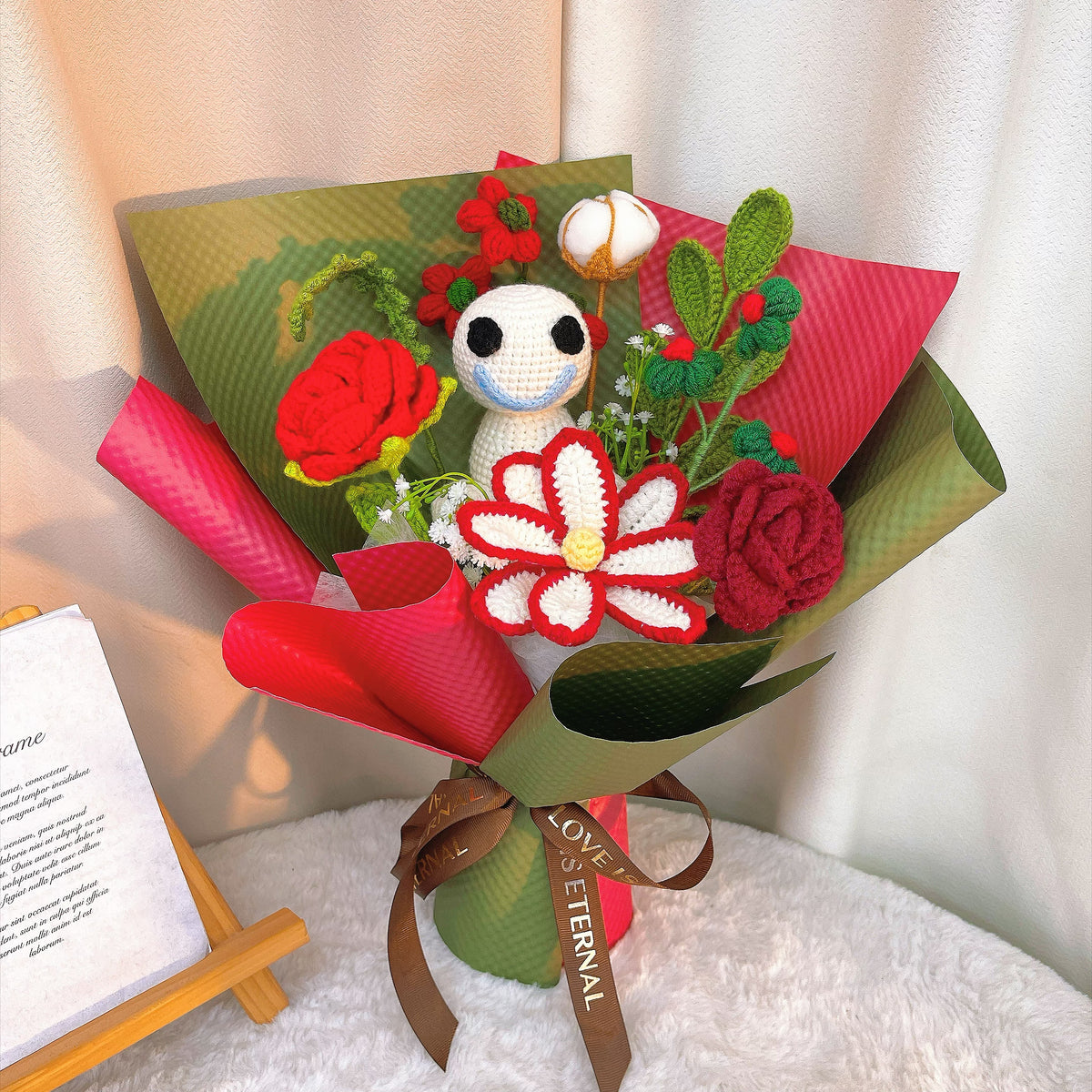 Xmas Snowman Theme Crochet Flower Bouquet – Gift for Valentine's Day, Birthday, Anniversary, Graduation, Christmas - The Bloom Crafter