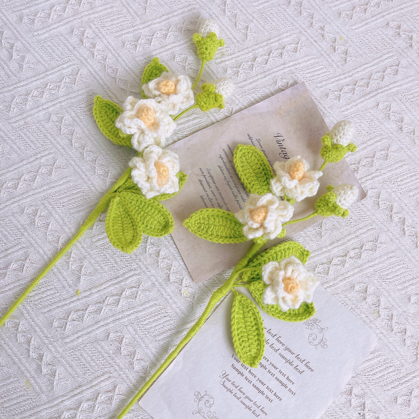 Flor de jazminho crochê feita à mão - Linda, vibrante e uma verdadeira obra de arte
