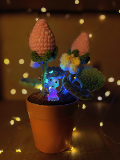 Handmade Strawberry Crochet Pot Plant - Adorabile Decorazione per la Casa - Regalo Perfetto per gli Amanti delle Piante - Pianta Falsa Realistica con una Luce Morbida - Realizzata a Mano
