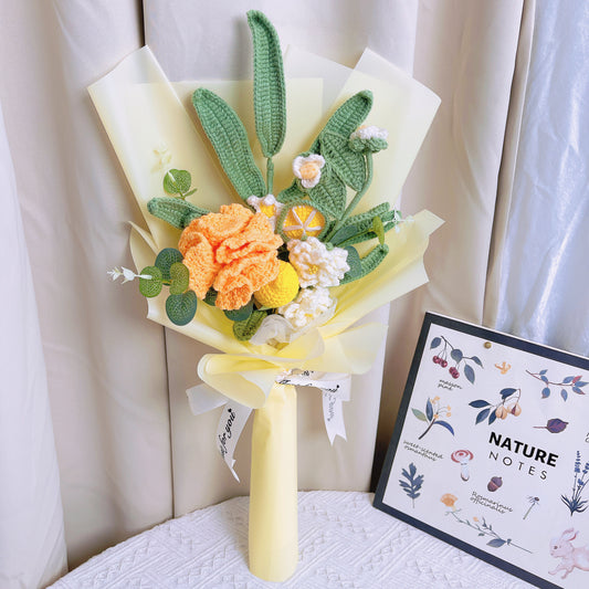 Bouquet de sérénade de zeste de citron crocheté à la main - Citron, gardénia et œillet - un symbole d'amour et de joie purs