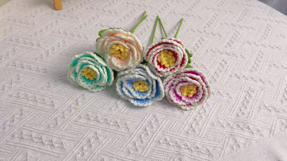 Garden Elegance: Paletto artigianale a maglia con fiori di peonia per una bellissima decorazione di casa e giardino