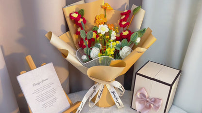 手作りブーケ：ピンク桃の花、白い椿の花、黄色忘れないで私と白いカモミールの精緻なブレンド