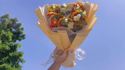 [Versand aus Großbritannien] Handgefertigter gehäkelter Blumenstrauß aus Sonnenblumen und bauschigen Blumen – aufmerksame Geschenke, Dekoration für die Wohndekoration