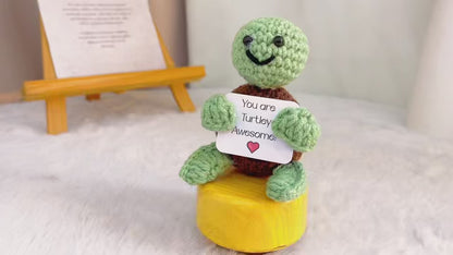 Handmade Crochet Turtle Plush Toy Mini Amigurumi Turtle with Customizable Text – Personalized Gift for Turtle Lovers, Motivational Desk Decor, Stress Relief Squishy Toy, Perfect for Birthday, Graduation, Encouragement, Get Well